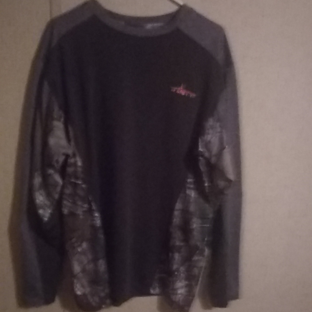 Habit camo shirt